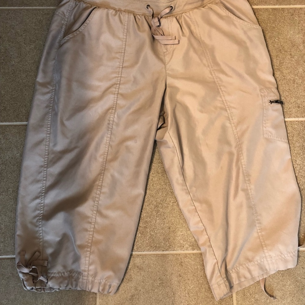 Tek Gear khaki capri xl
